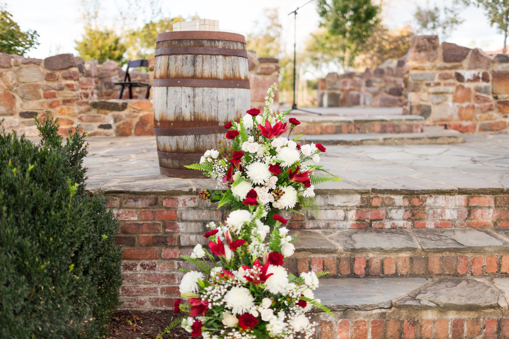 winery at bull run outdoor wedding, Manassas, Virginia, Diana Gordon Photography, photo