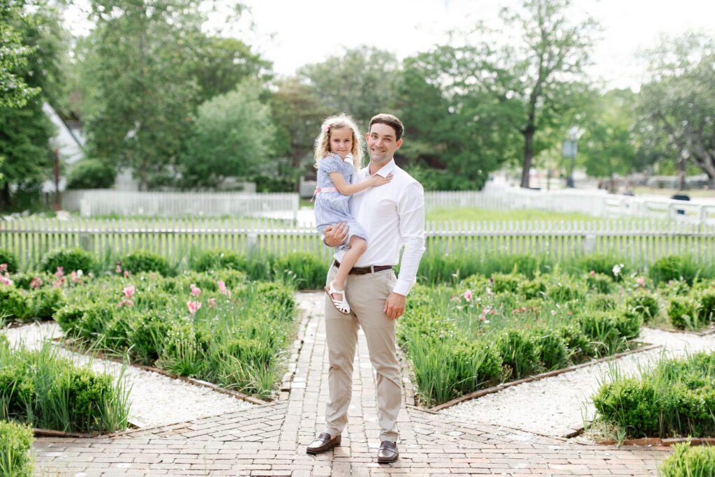 Colonial Williamsburg Spring Family Sessions, Diana Gordon Photography, photo